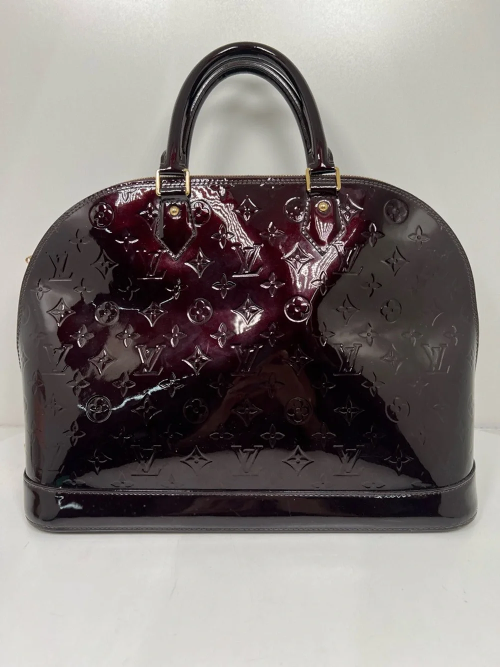 Authentic Louis Vuitton Alma GM